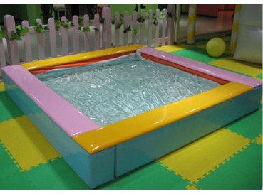 Kids water bed